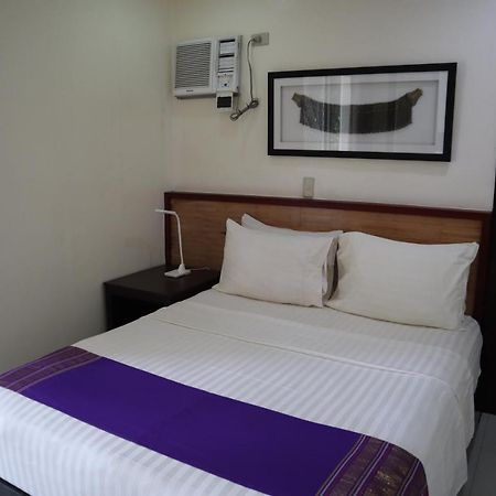 Domicilio Lorenzo Davao Ngoại thất bức ảnh