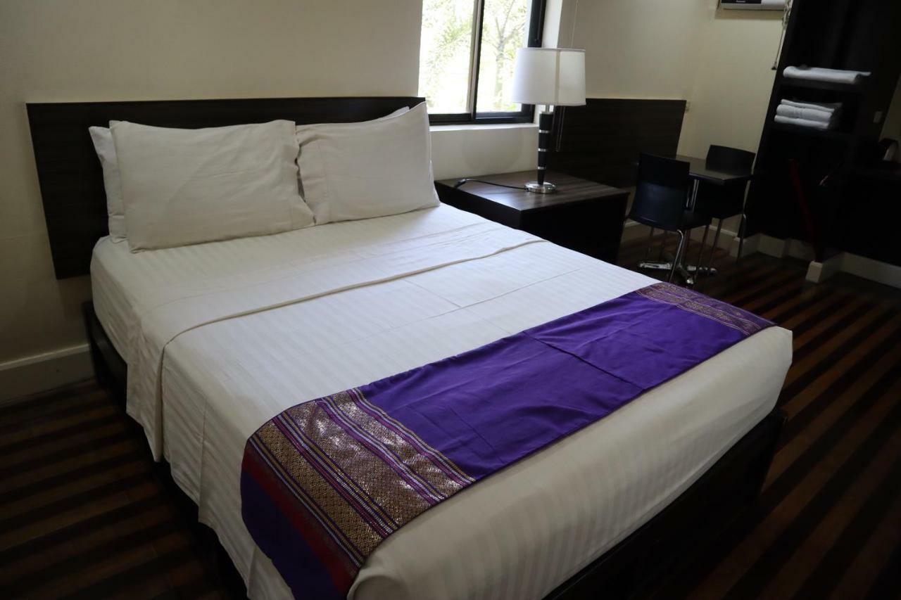 Domicilio Lorenzo Davao Ngoại thất bức ảnh