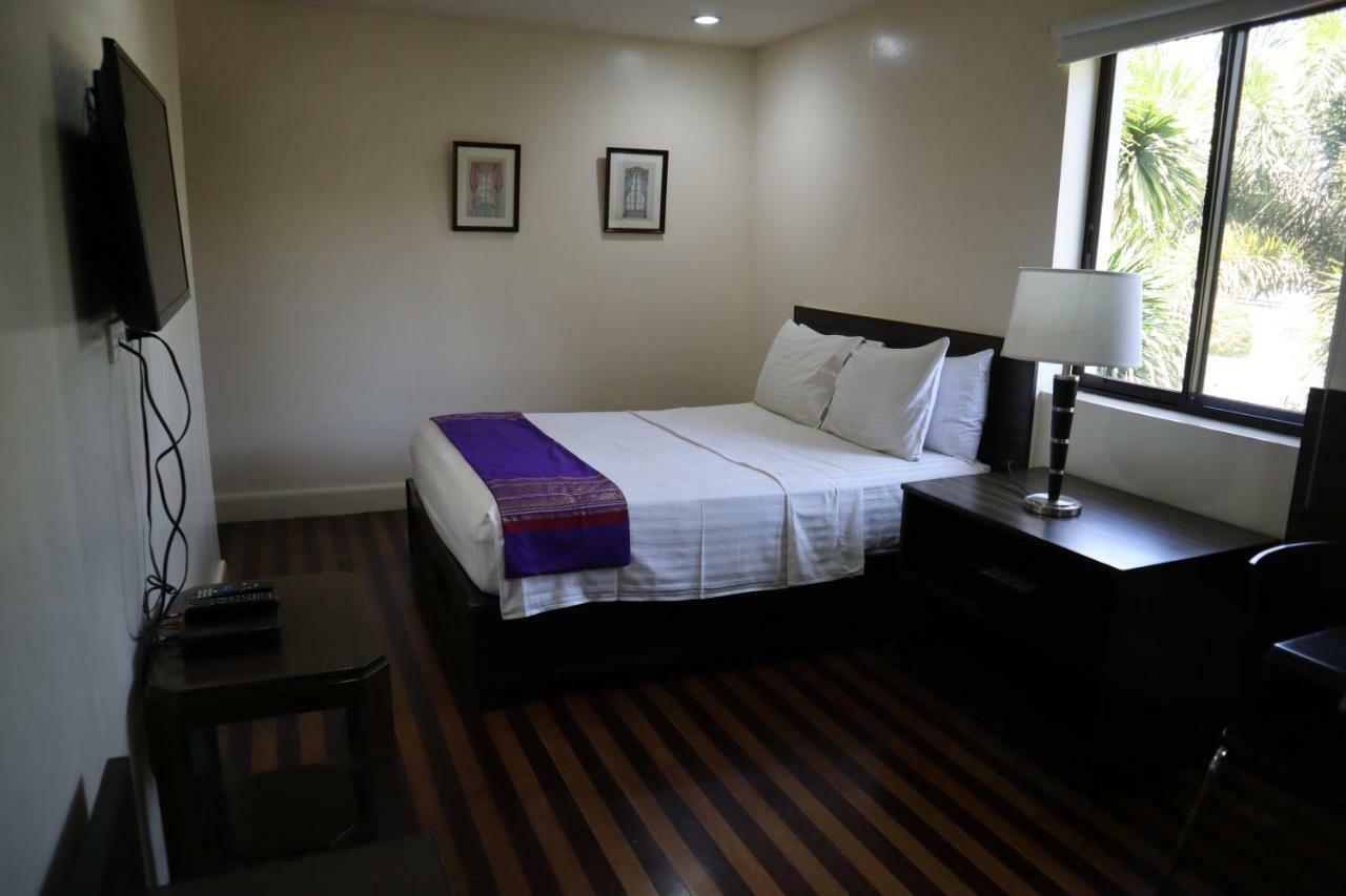 Domicilio Lorenzo Davao Ngoại thất bức ảnh