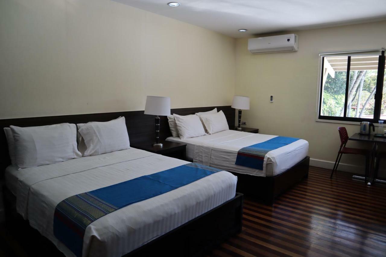 Domicilio Lorenzo Davao Ngoại thất bức ảnh