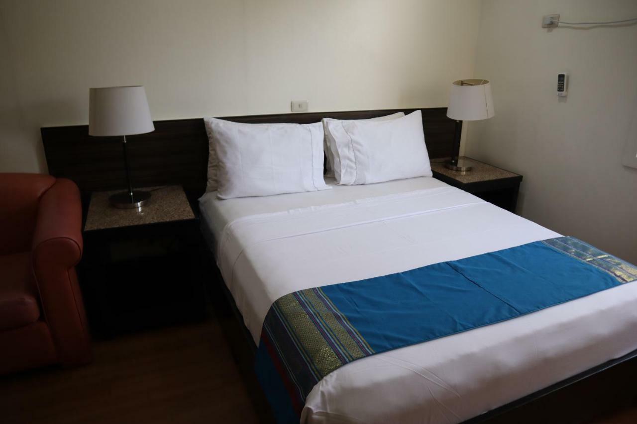 Domicilio Lorenzo Davao Ngoại thất bức ảnh