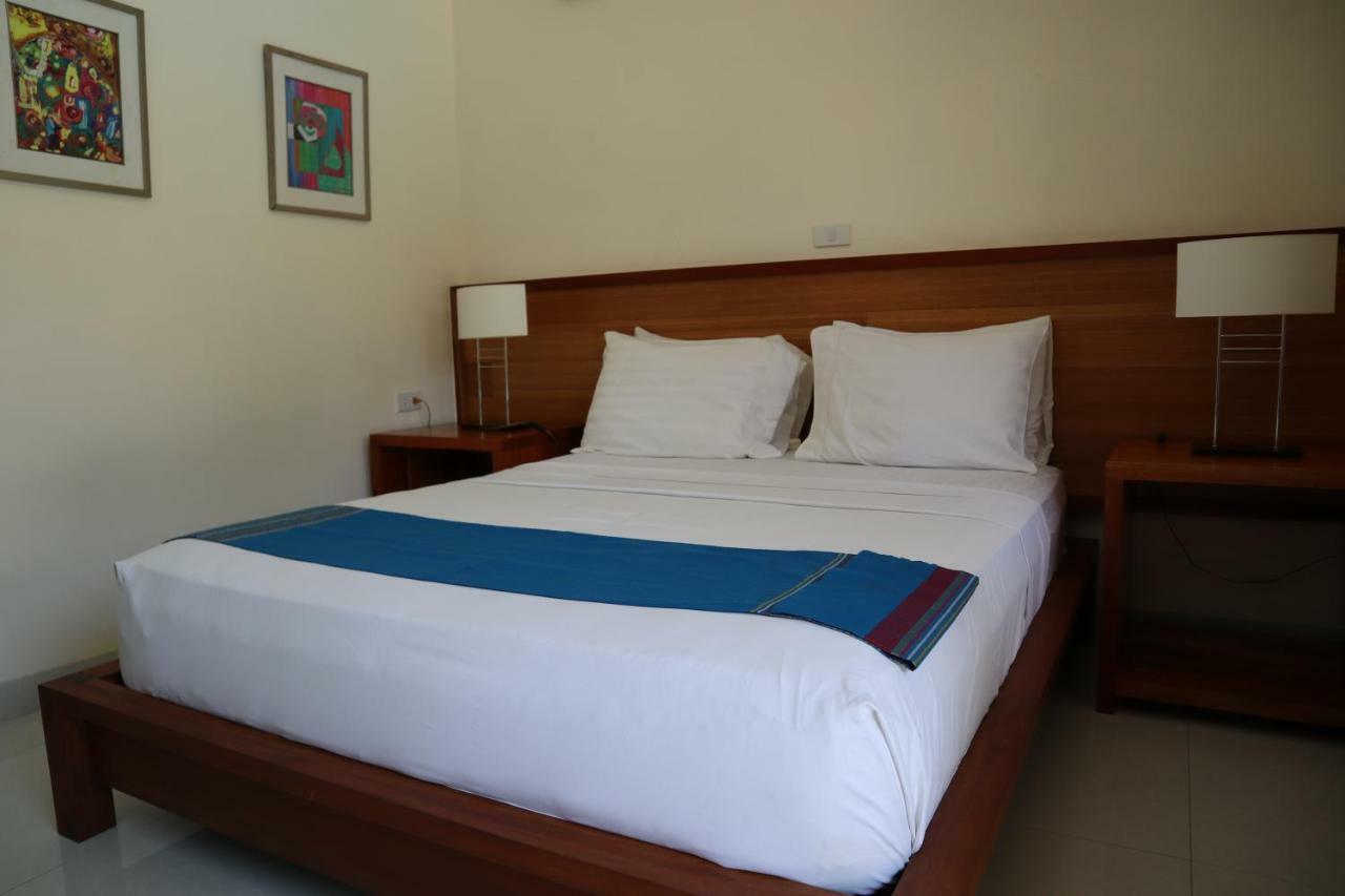 Domicilio Lorenzo Davao Ngoại thất bức ảnh