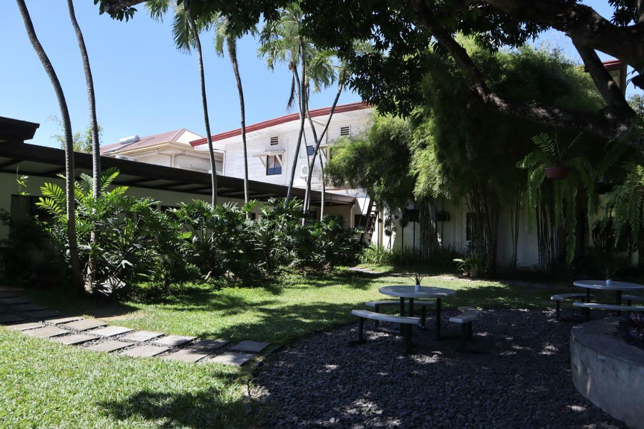 Domicilio Lorenzo Davao Ngoại thất bức ảnh